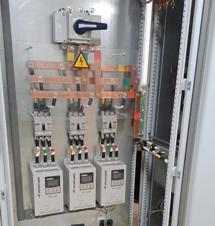 Шкафы управления насосами на базе УПП PROMPOWER P2S-300
